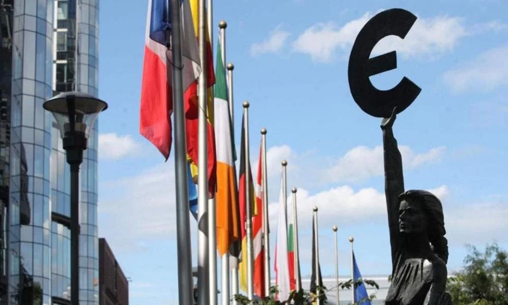 DW: Στροφή 360' στο γερμανικό δόγμα λιτότητας